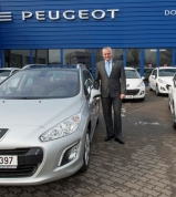 Byla uzavřena smlouva mezi společnostmi Peugeot a Starlife