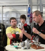 Bosch Diesel s.r.o. pozval studenty na High-Tech Day