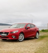 Vozy Mazda3 míří přes Rusko do Frankfurtu