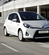 Toyota bude vyrábět akumulátory pro hybridy v Číně