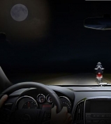 Cyklisté by měli vždy používat reflexní prvky