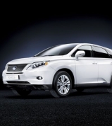 Lexus RX 350 s RX 450h s oceněním „Best Cars for the Money“