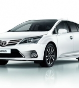 Toyota slaví 15 let prodeje modelu Avensis