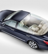 Lexus Landaulet pro knížecí svatbu