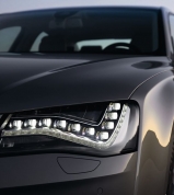 Sportovní limuzína - nové Audi A8