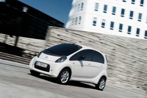 Citroen_Czero_4