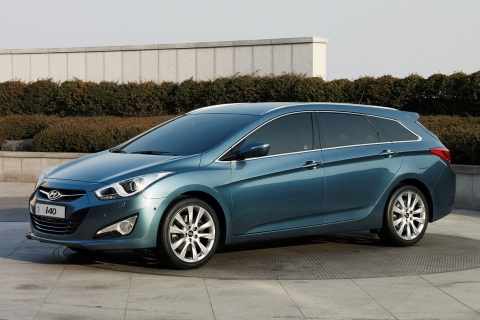 Hyundai_i40_1.jpg