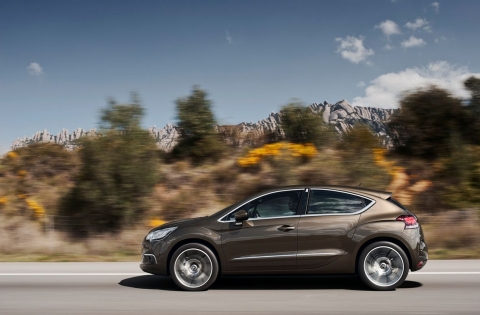 Citroen_DS4_3.jpg