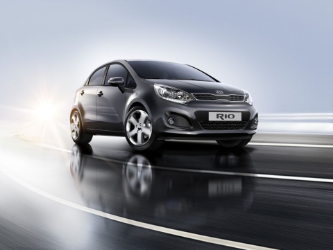 Kia_Rio_1.jpg