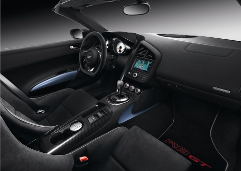 Audi_R8_GT_Spyder_3.jpg