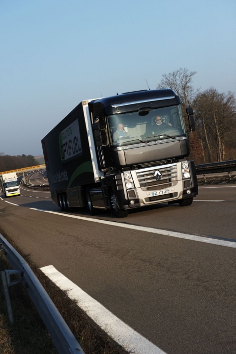 magnum_magny-cours_4.jpg