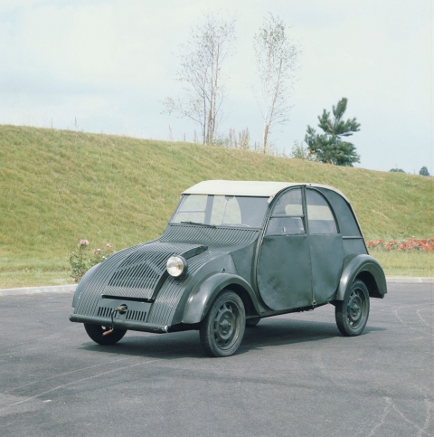 citroen_2CV_prototyp_1941.jpg