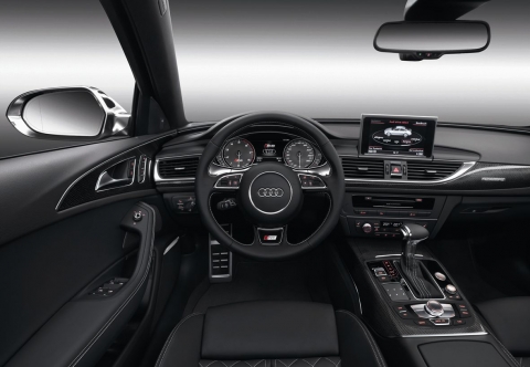 Audi_S6_4.jpg