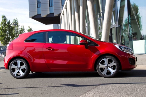 Kia_Rio_3D_1.jpg